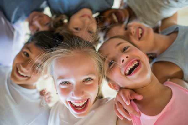 children laughing 